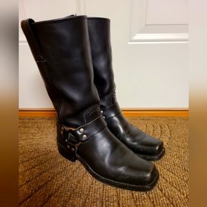 Frye Womens Harness Boots 8
